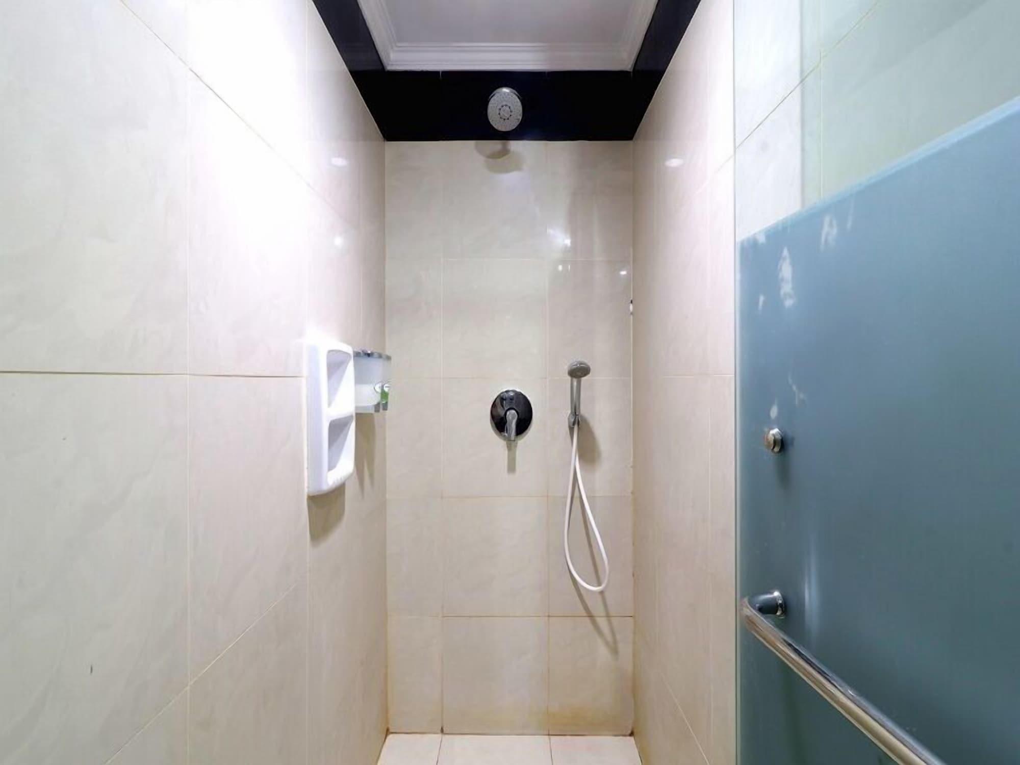 P Hotel Джакарта Экстерьер фото